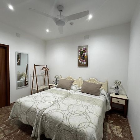 Pension Los Arcos Cordoba Exterior photo
