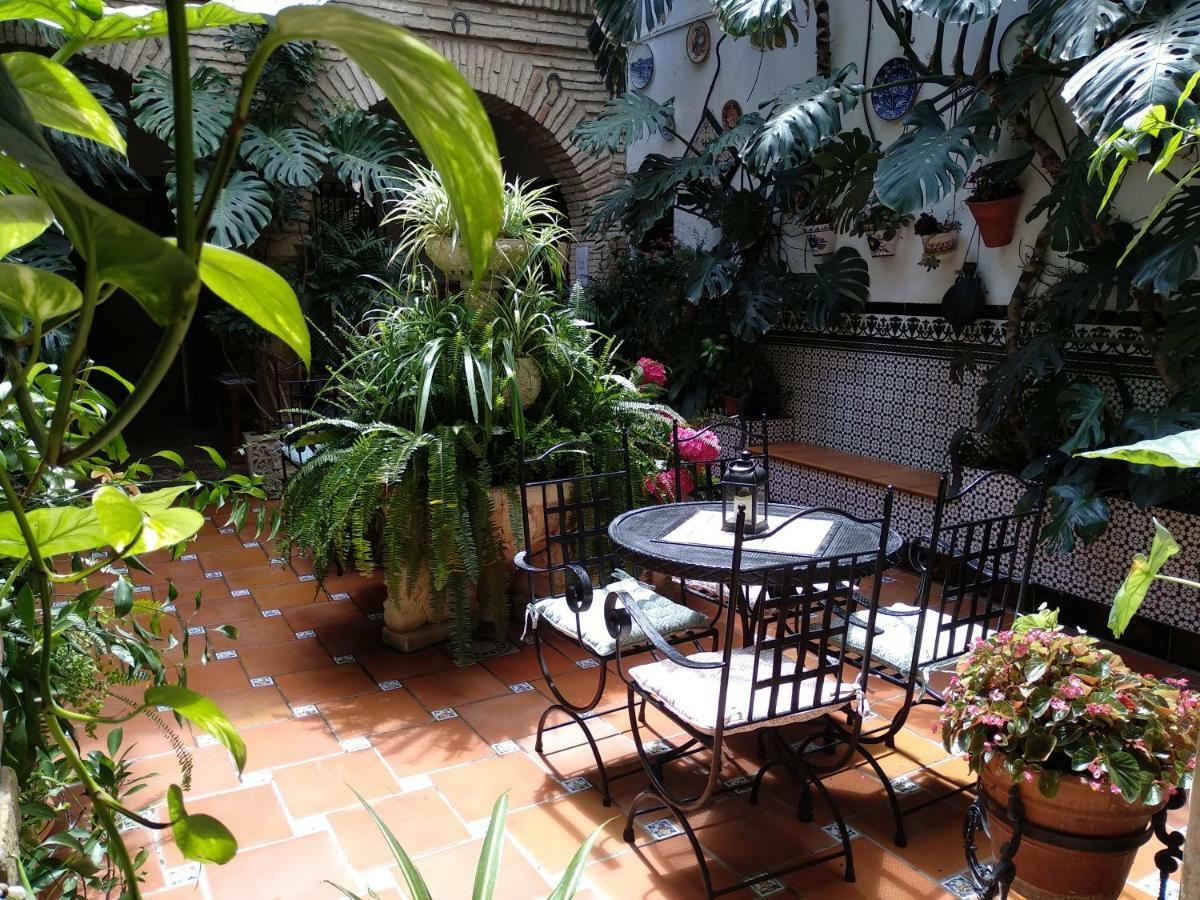 Pension Los Arcos Cordoba Exterior photo